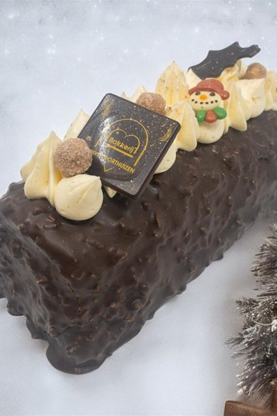 Noten karamel cake